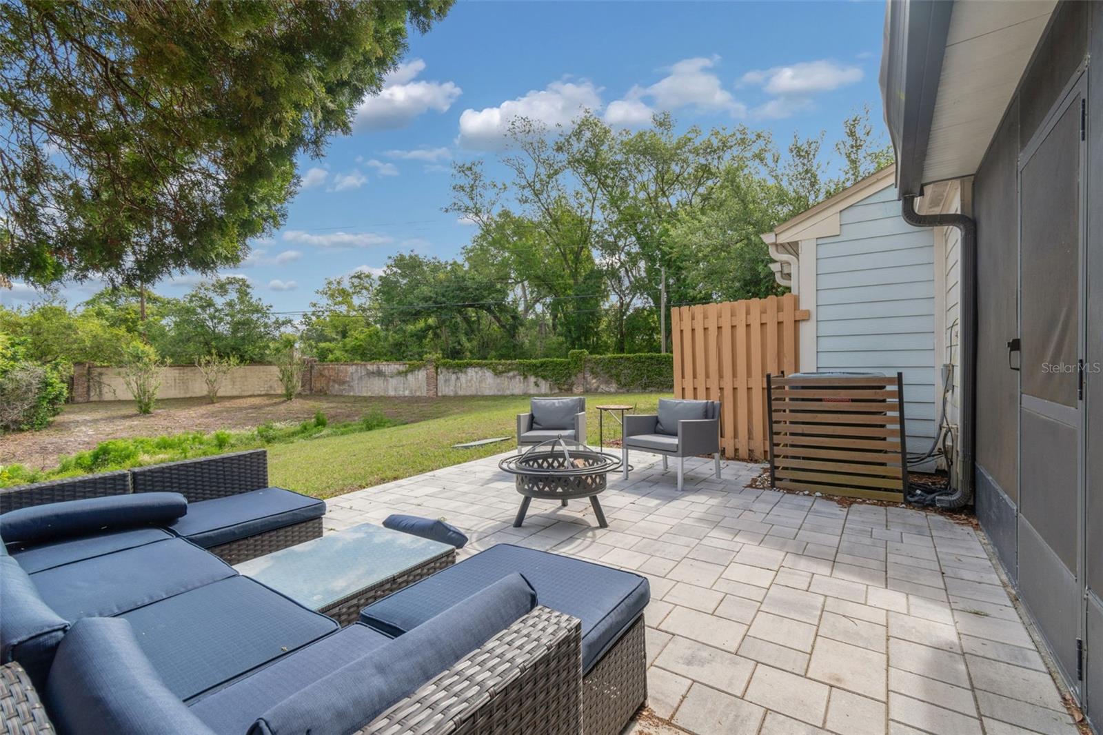 13813 FLETCHERS MILL DR, TAMPA, FL, 33613