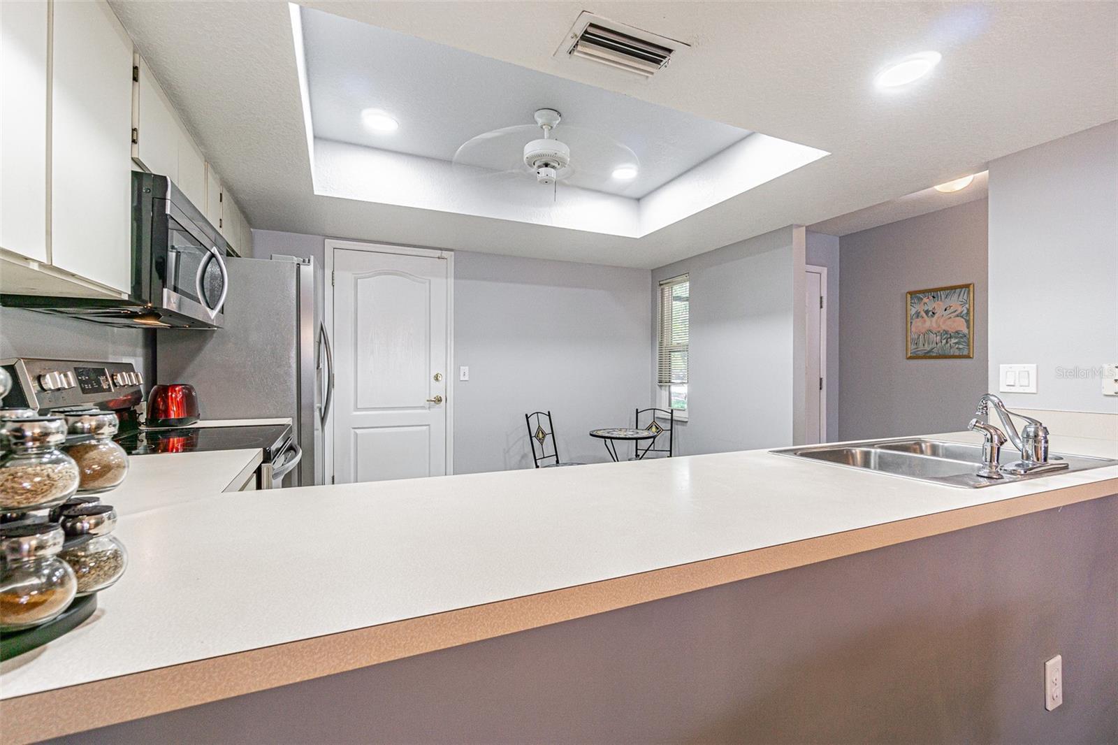 6431 LAURELWOOD DR, ZEPHYRHILLS, FL, 33542