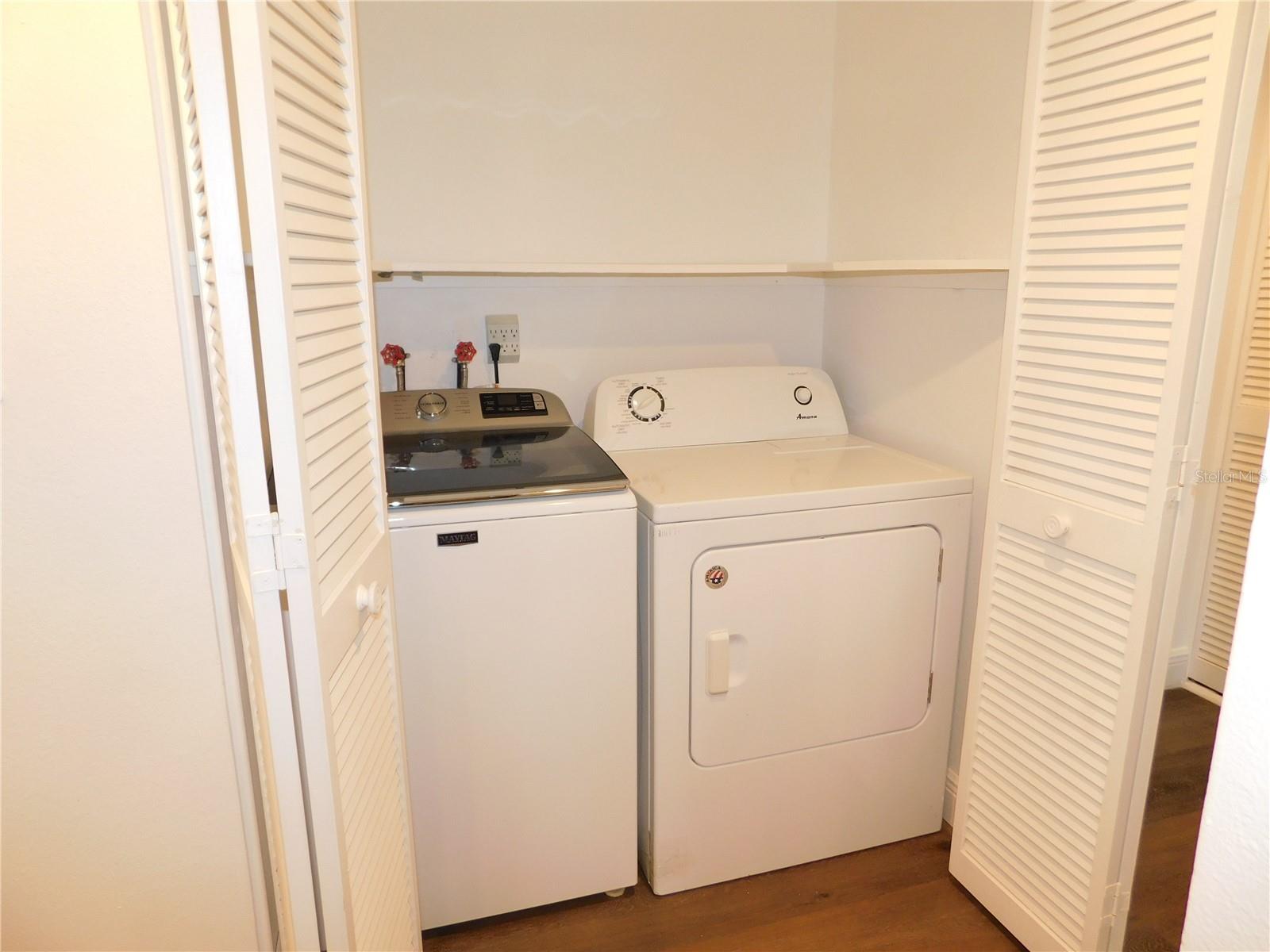 2561 FOREST RUN CT, CLEARWATER, FL, 33761