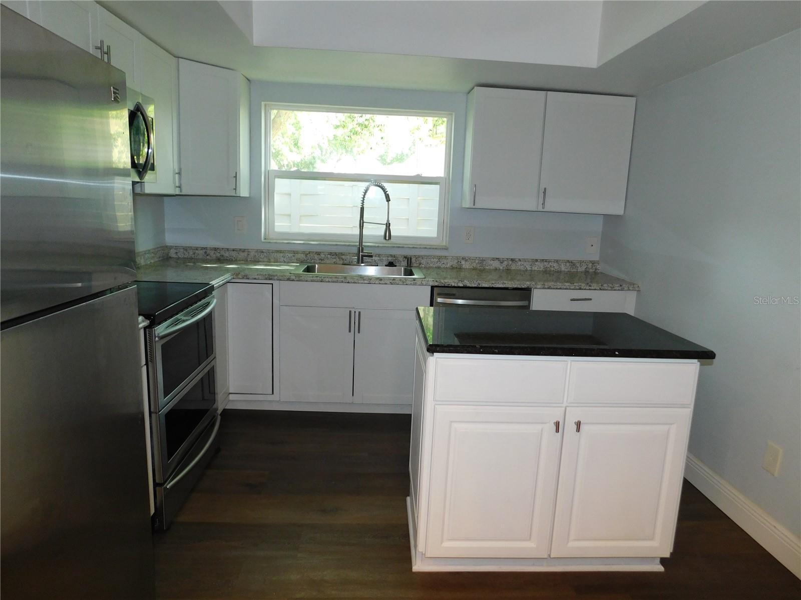 2561 FOREST RUN CT, CLEARWATER, FL, 33761