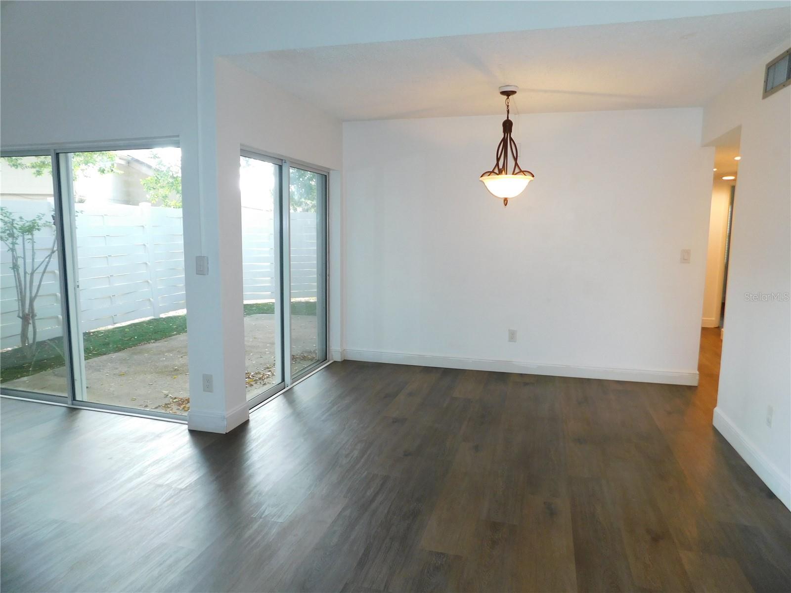 2561 FOREST RUN CT, CLEARWATER, FL, 33761