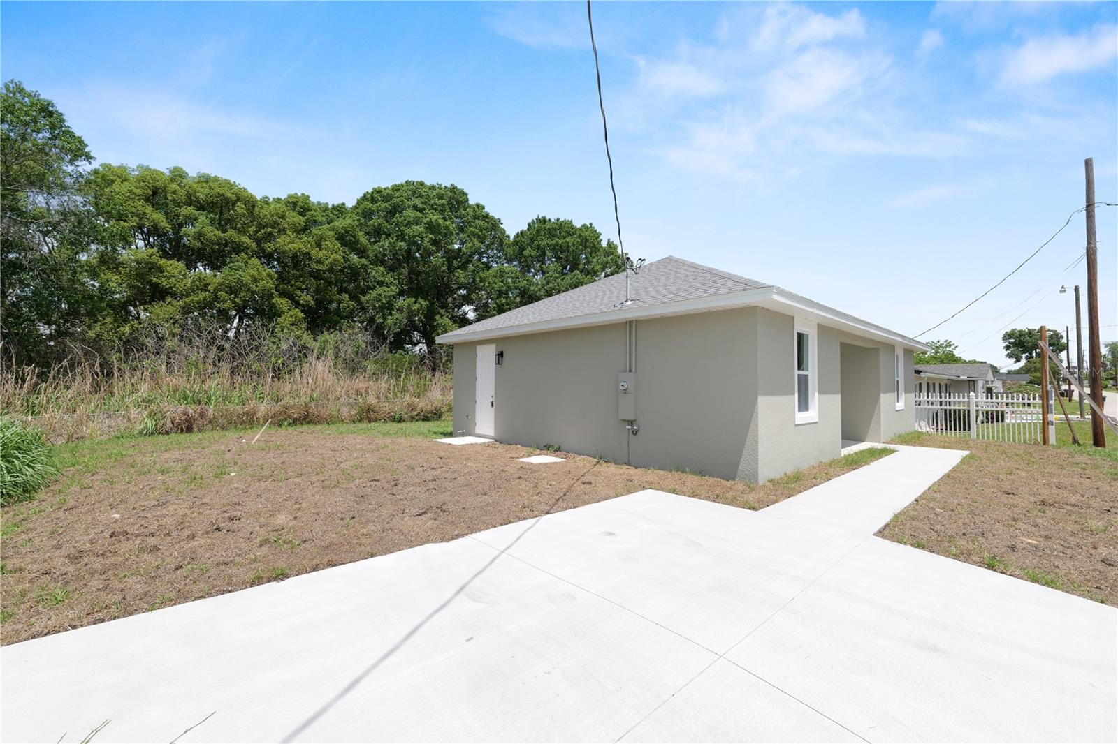 3353 S COMBEE RD, LAKELAND, FL, 33803