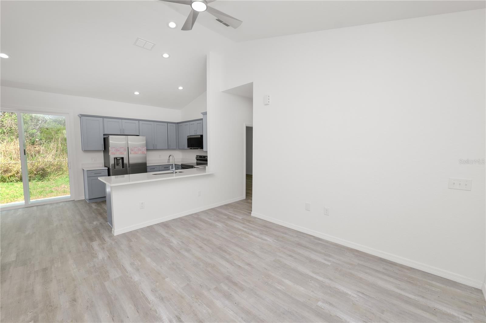 3353 S COMBEE RD, LAKELAND, FL, 33803