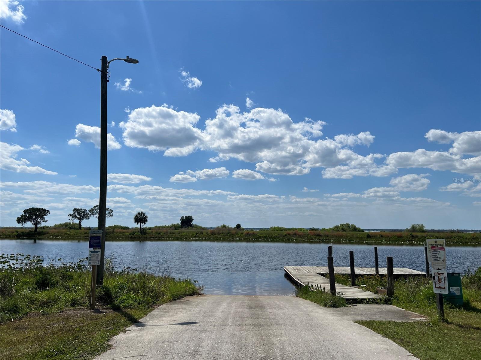 901 AZALEA DR, INDIAN LAKE ESTATES, FL, 33855