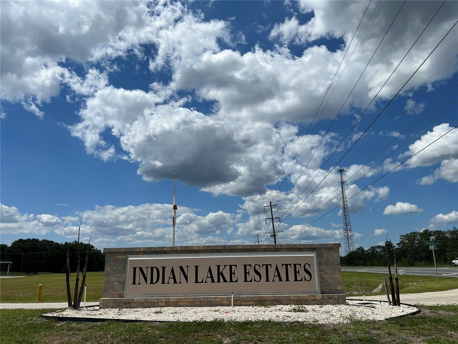 901 AZALEA DR, INDIAN LAKE ESTATES, FL, 33855