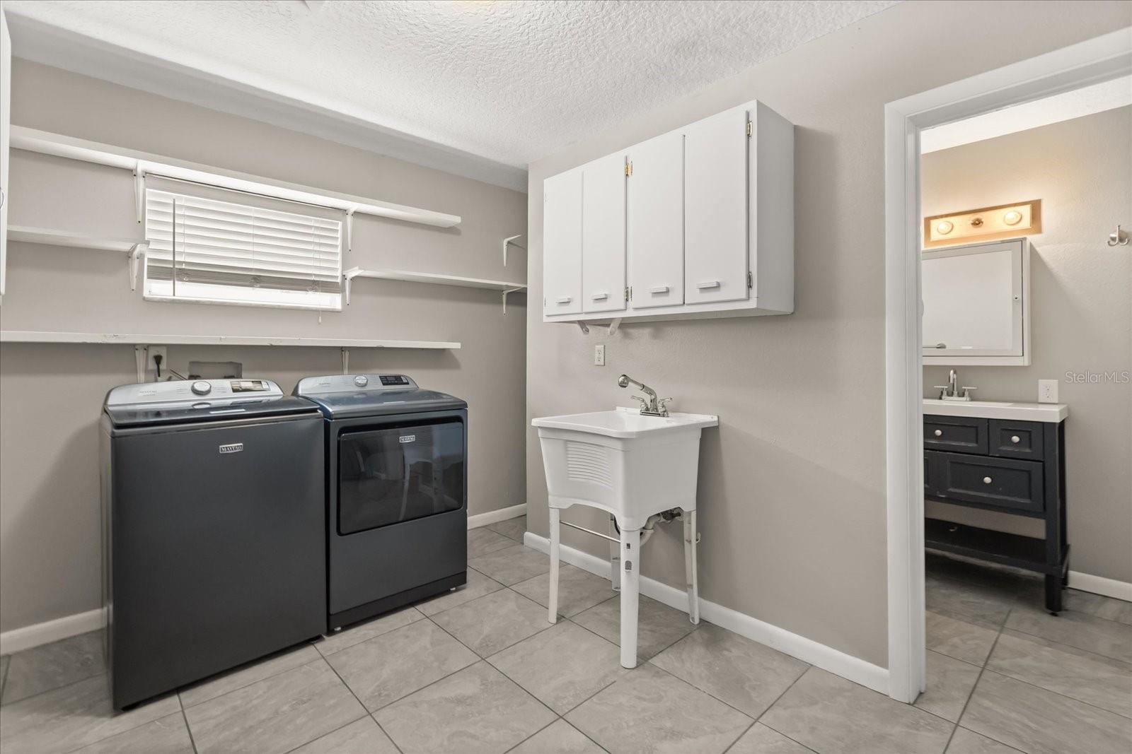 742 N WESTMORELAND DR, ORLANDO, FL, 32804