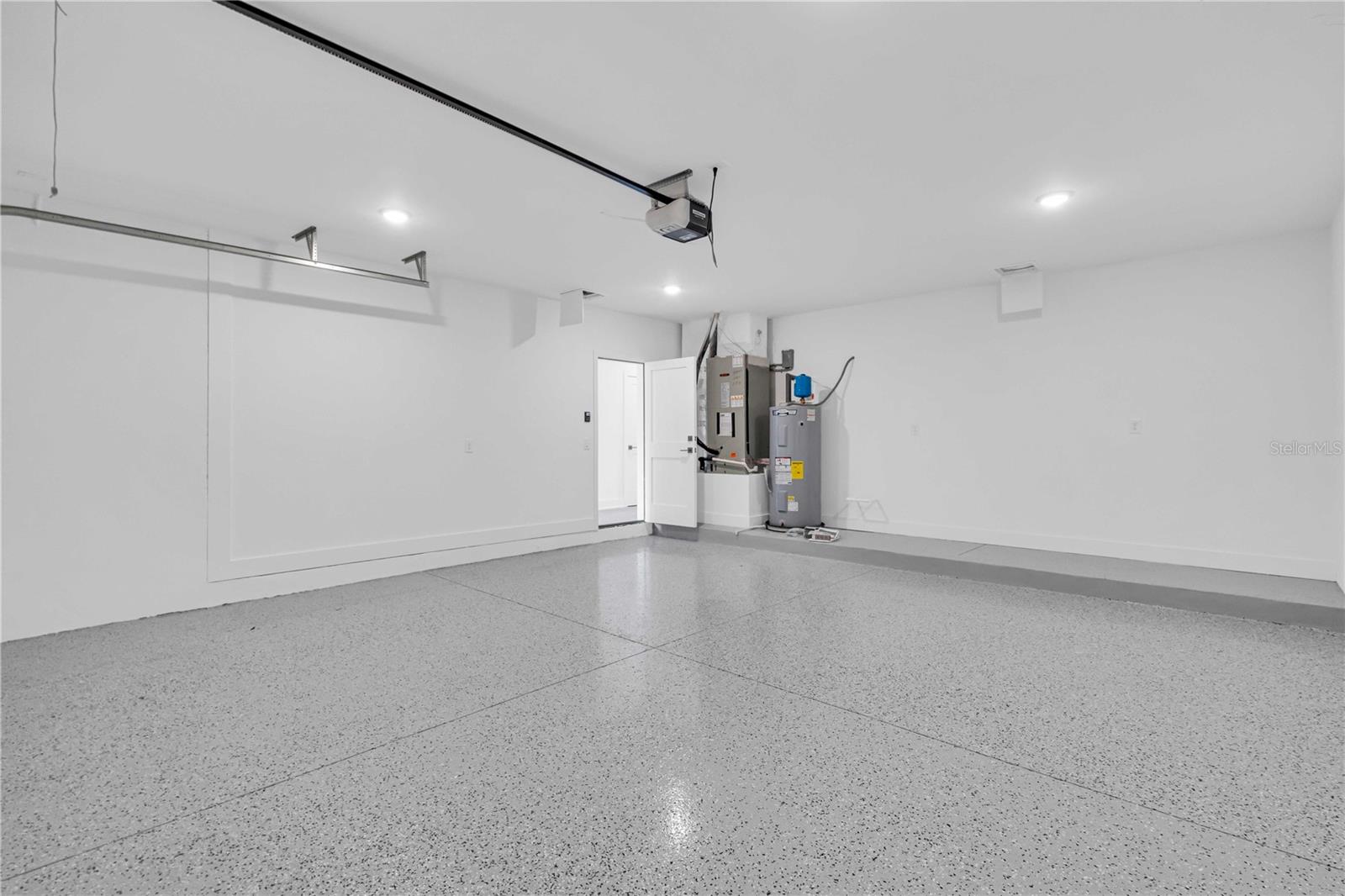 3002 W PLATT #5, TAMPA, FL, 33609