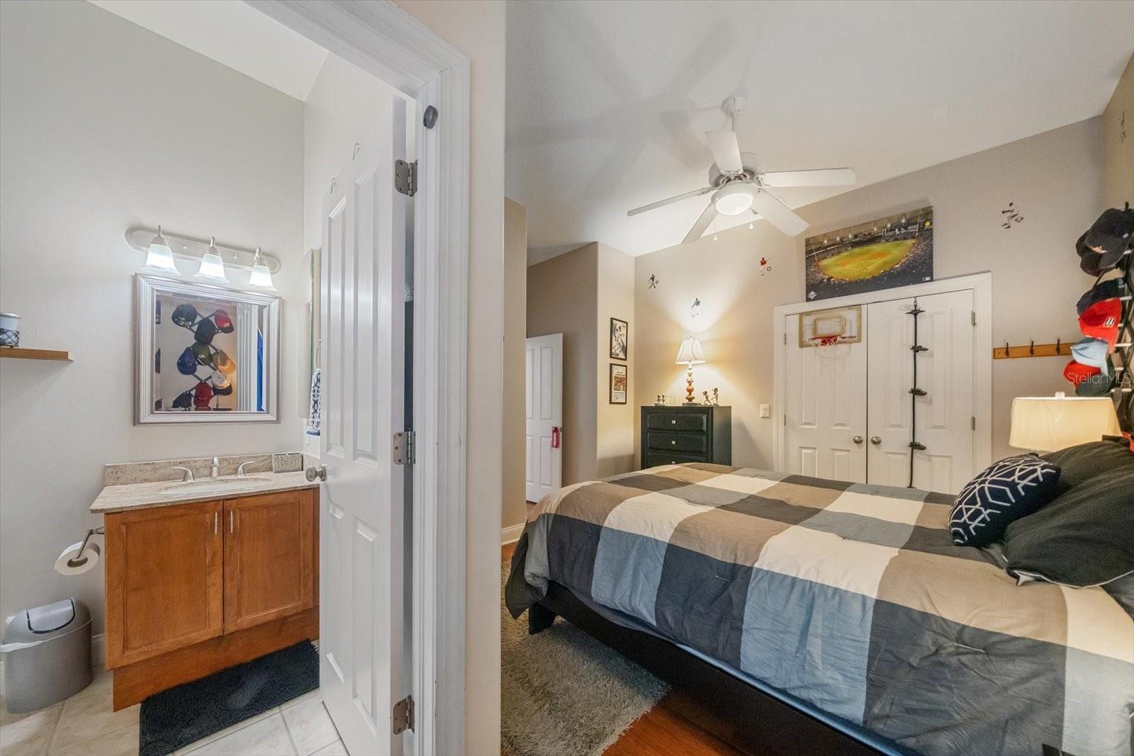 1615 HERITAGE DR, VALRICO, FL, 33594