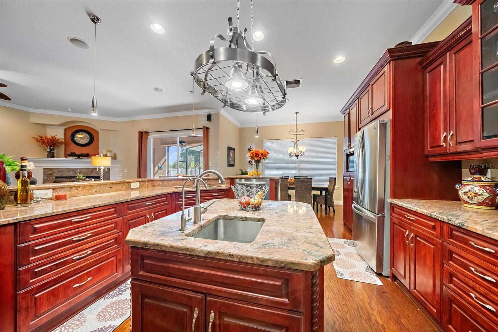 1615 HERITAGE DR, VALRICO, FL, 33594