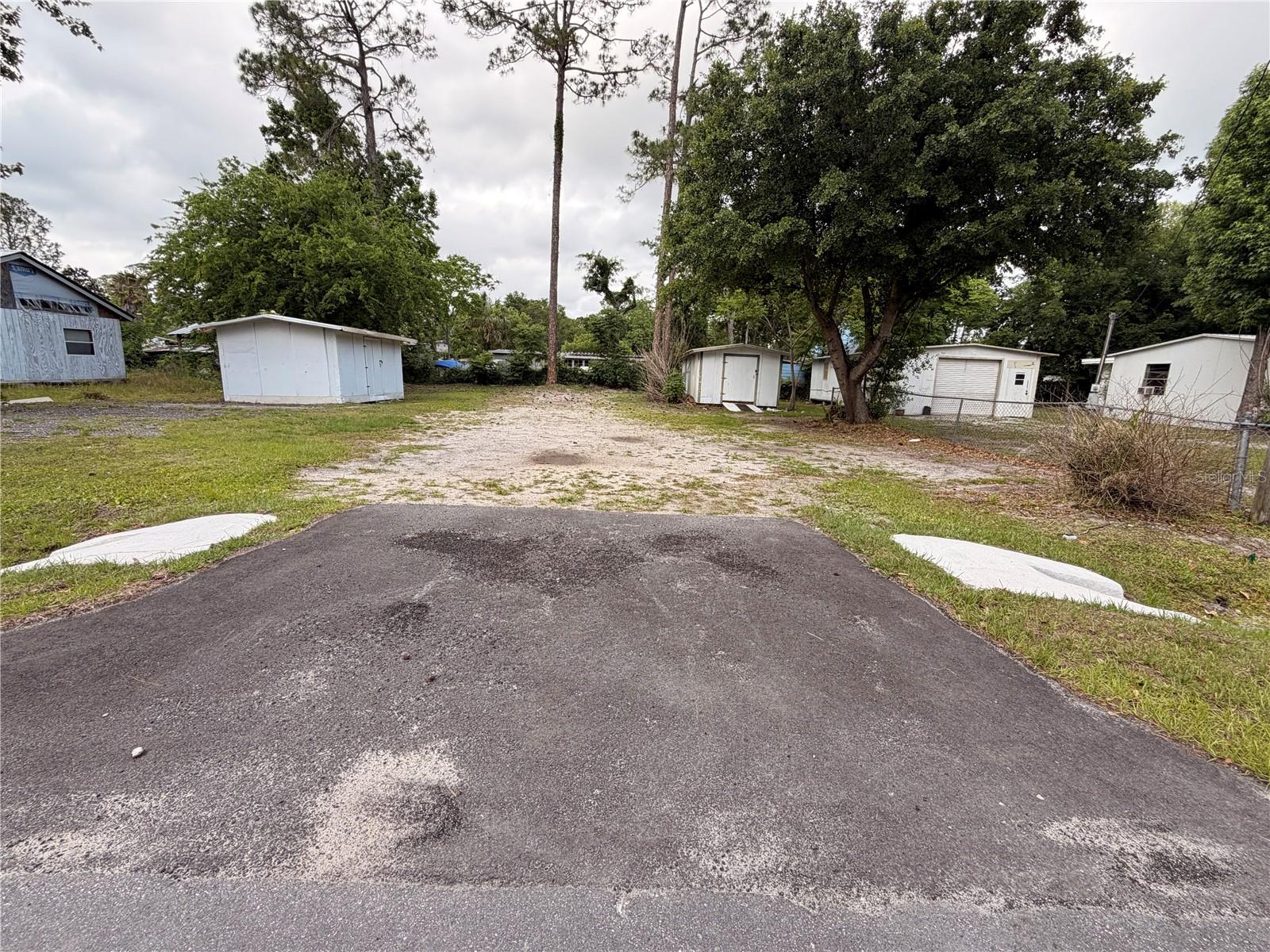 ARMADILLO RD, ASTOR, FL, 32102
