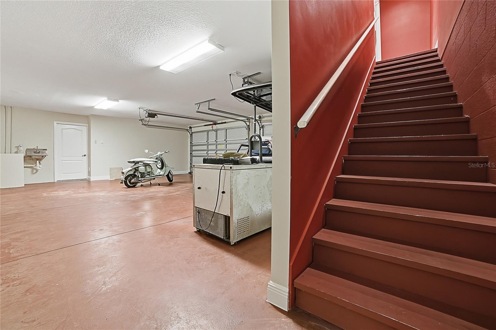 4141 COUNTY ROAD 121D, WILDWOOD, FL, 34785