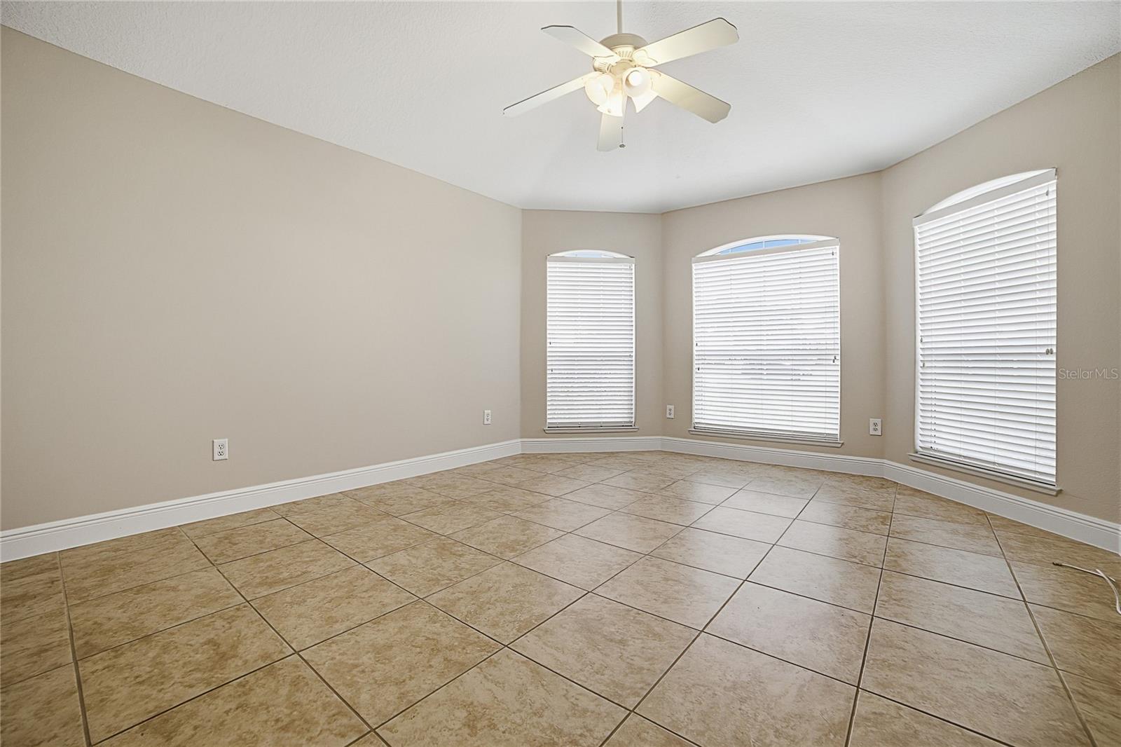 4141 COUNTY ROAD 121D, WILDWOOD, FL, 34785