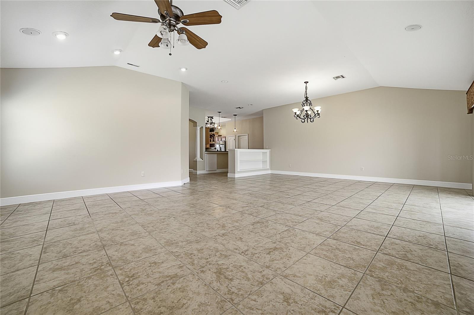 4141 COUNTY ROAD 121D, WILDWOOD, FL, 34785