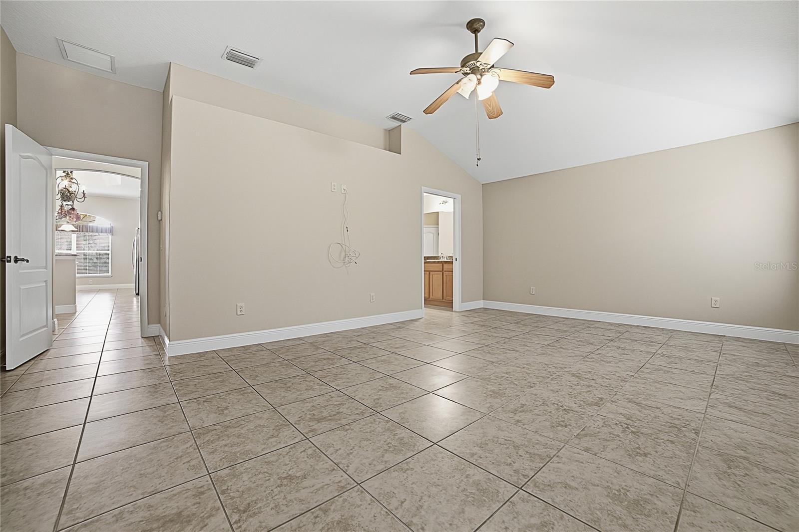 4141 COUNTY ROAD 121D, WILDWOOD, FL, 34785