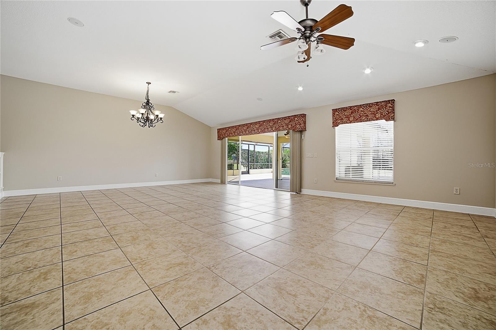 4141 COUNTY ROAD 121D, WILDWOOD, FL, 34785