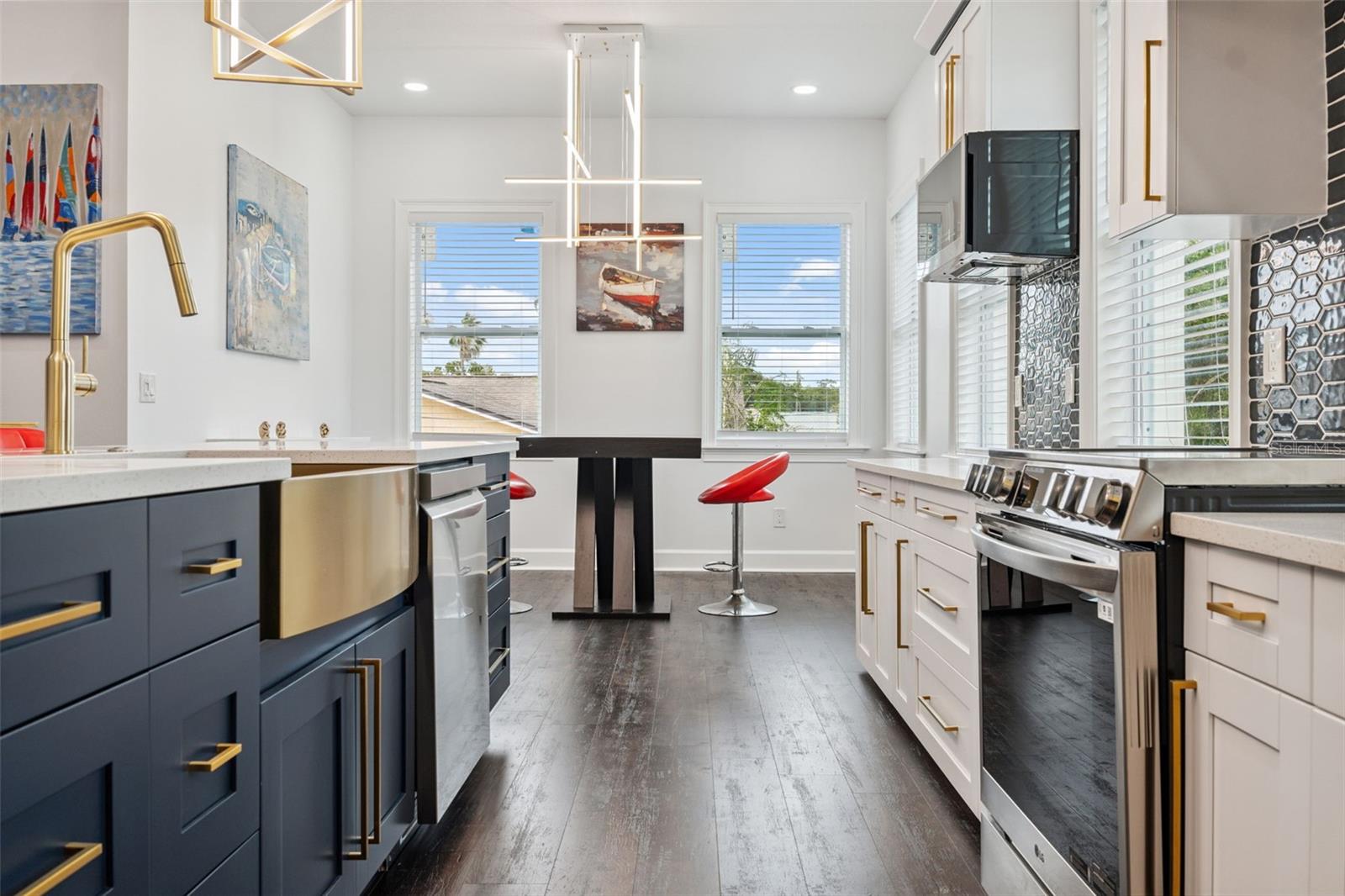 8605 INWOOD DR, HUDSON, FL, 34667