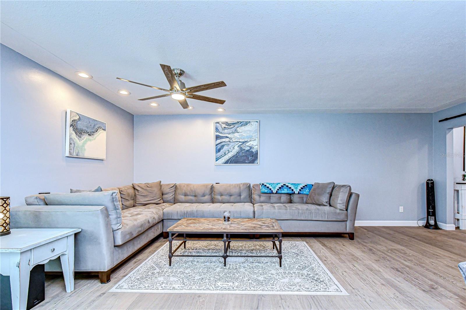 9625 COMMODORE DR, SEMINOLE, FL, 33776