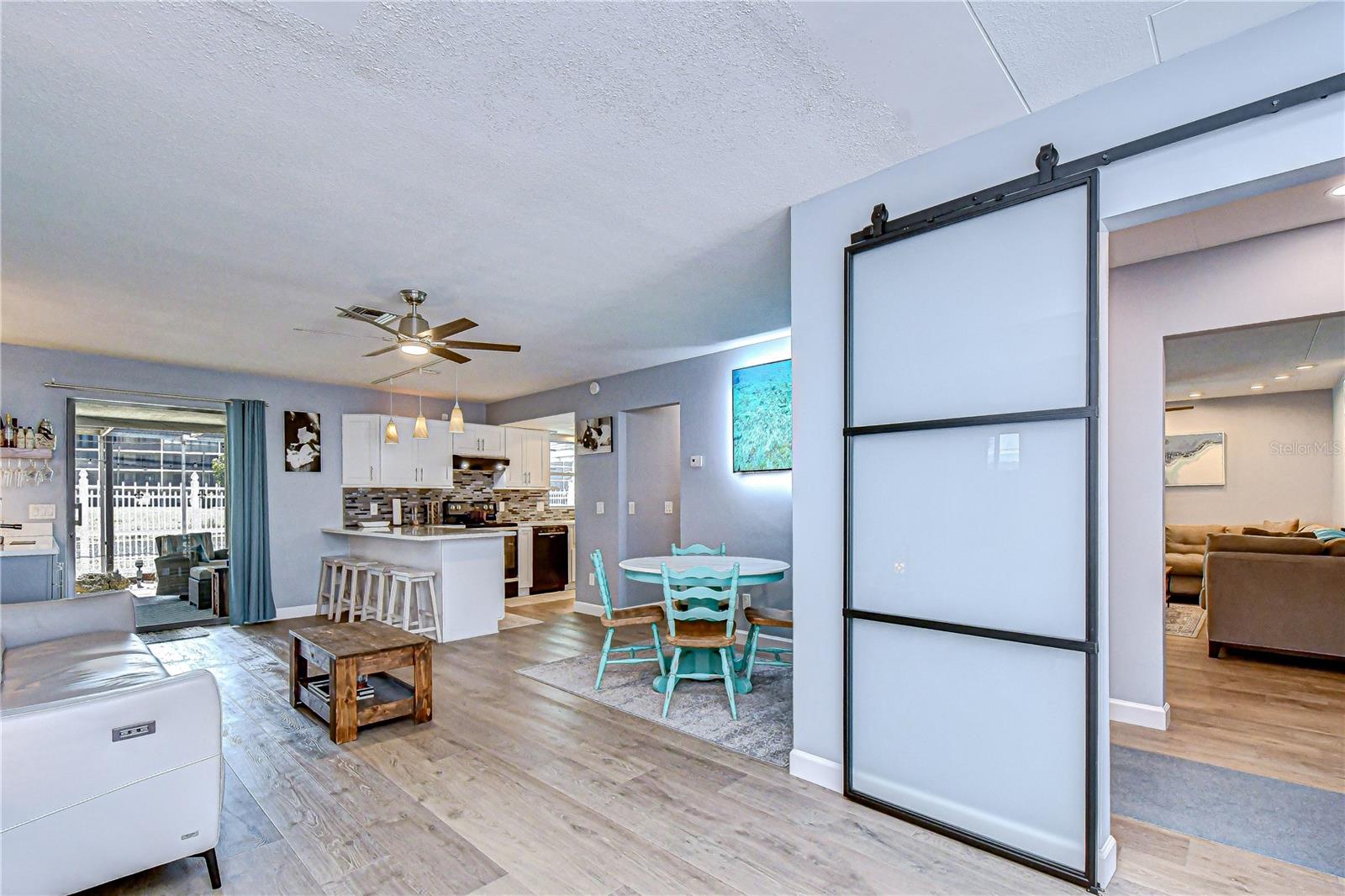 9625 COMMODORE DR, SEMINOLE, FL, 33776