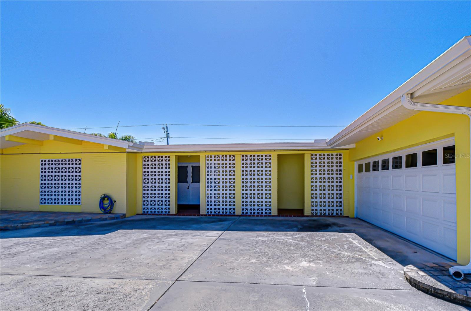 9625 COMMODORE DR, SEMINOLE, FL, 33776