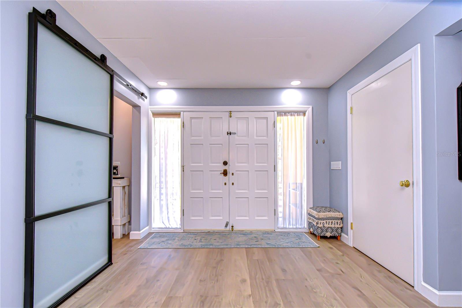 9625 COMMODORE DR, SEMINOLE, FL, 33776