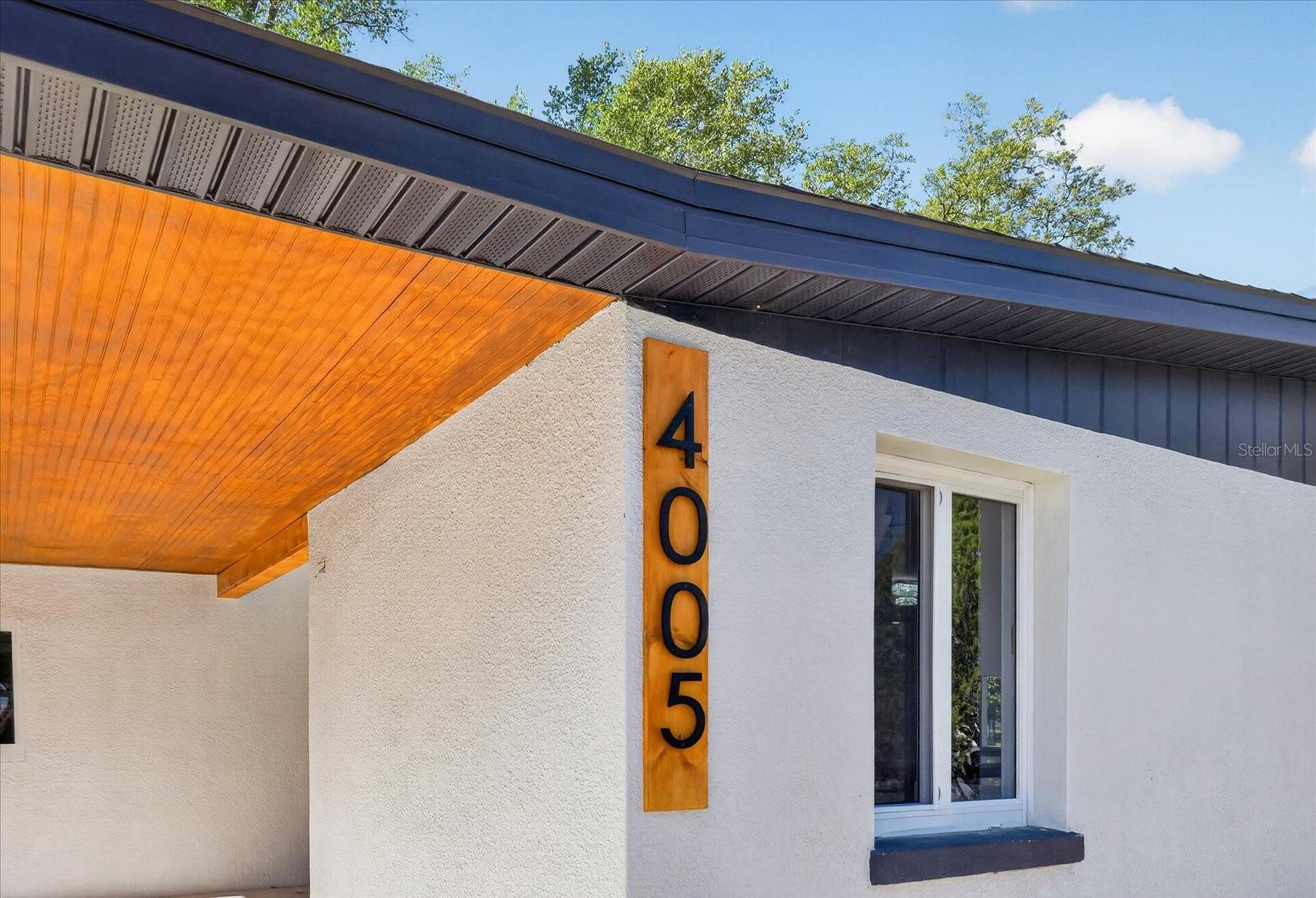 4005 E HENRY AVE, TAMPA, FL, 33610