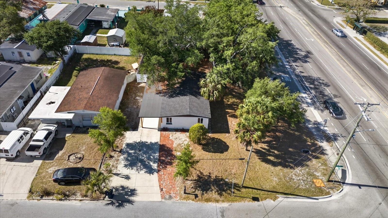 4005 E HENRY AVE, TAMPA, FL, 33610