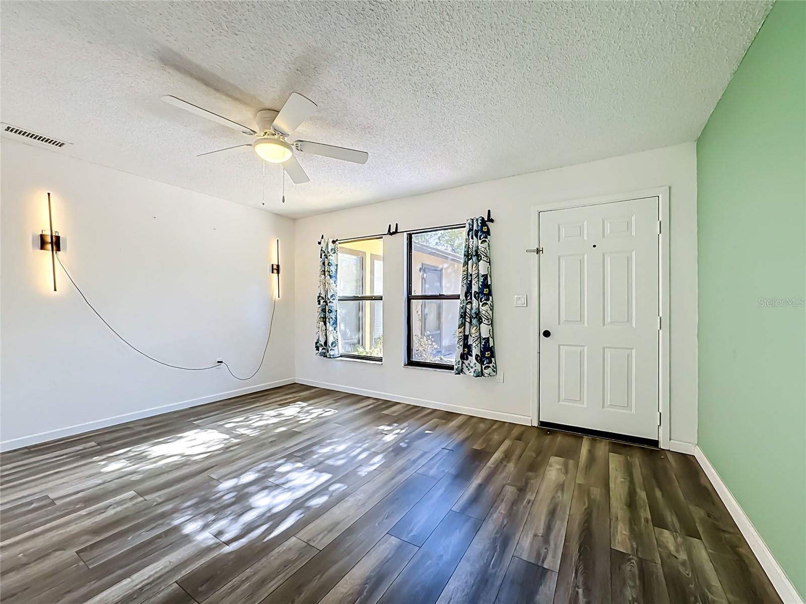 2006 7TH AVE W #B, BRADENTON, FL, 34205