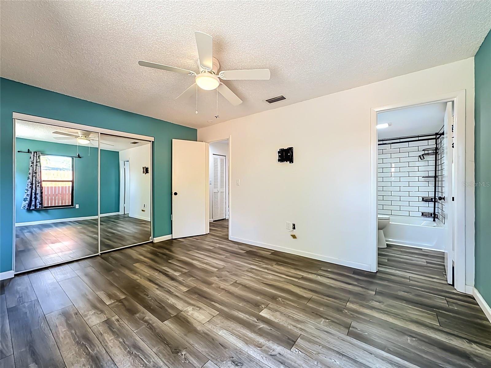 2006 7TH AVE W #B, BRADENTON, FL, 34205