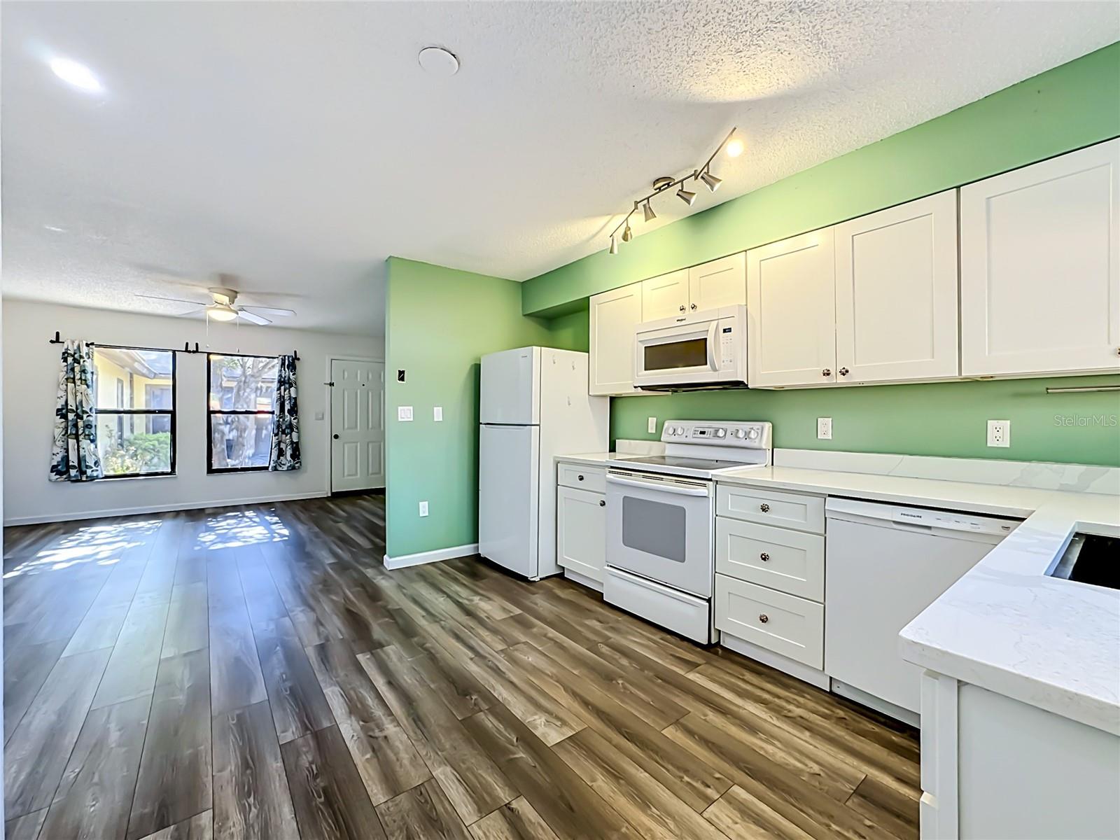 2006 7TH AVE W #B, BRADENTON, FL, 34205