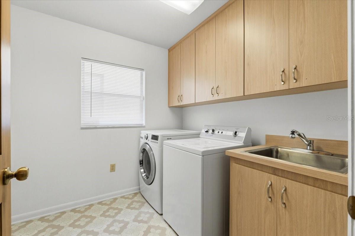 4135 CREEKWOOD LN, MULBERRY, FL, 33860