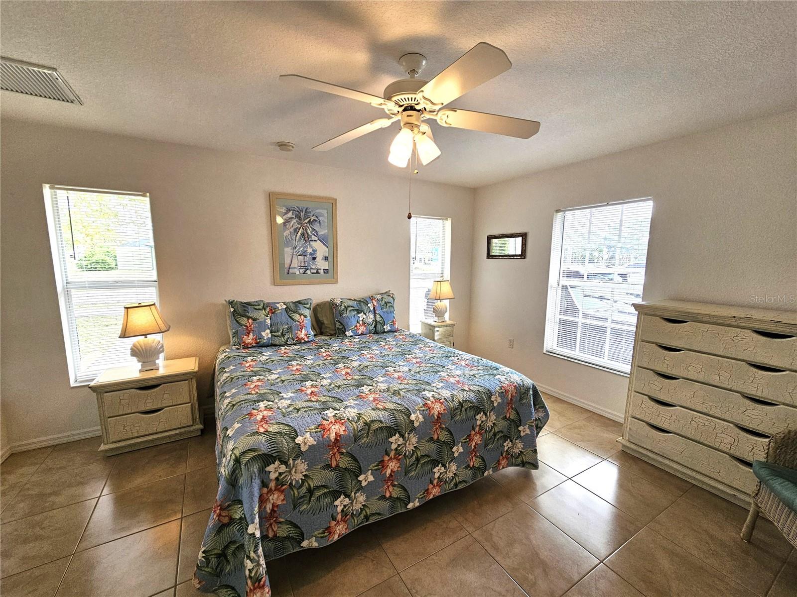 70 N MCCALL RD, ENGLEWOOD, FL, 34223