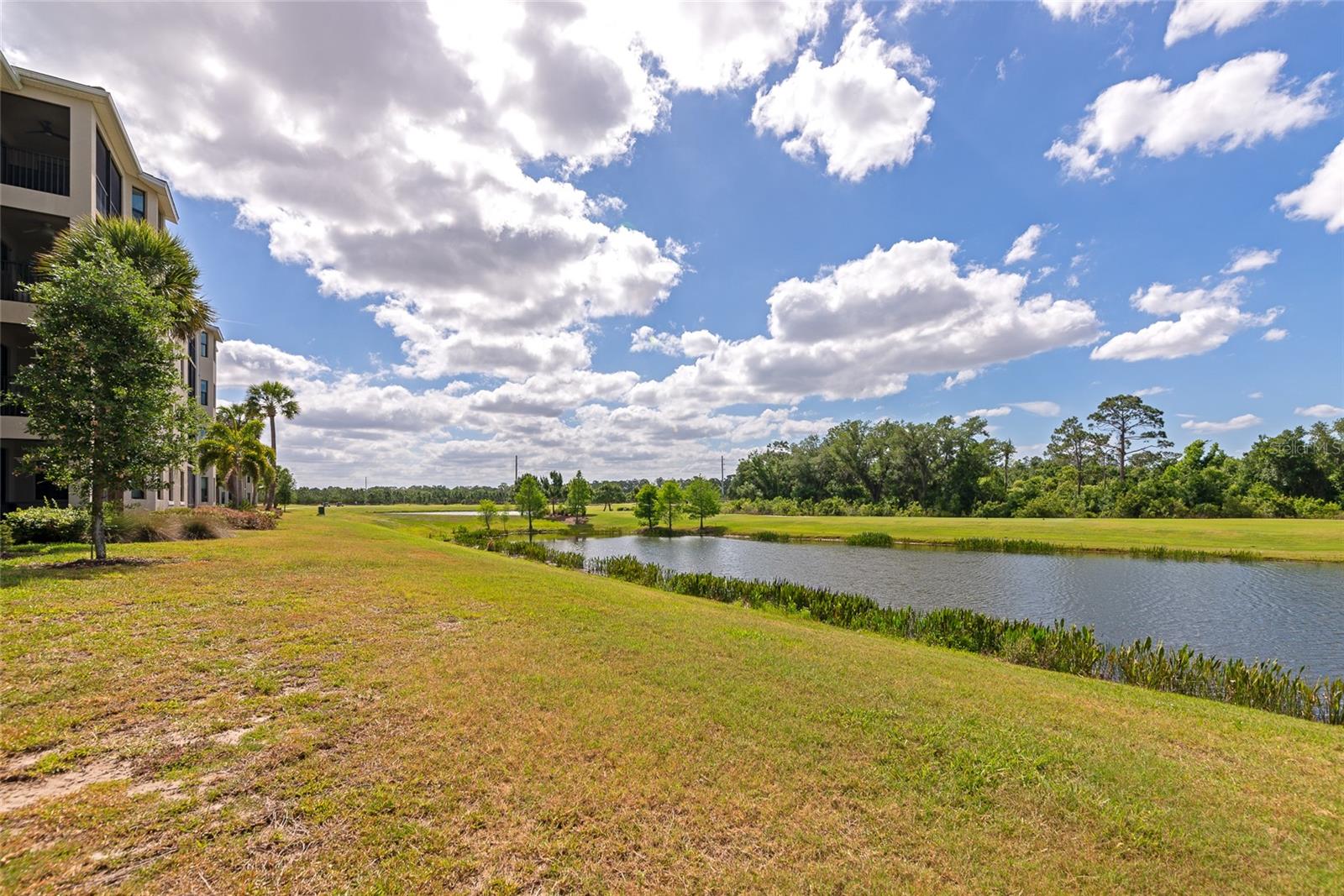 18008 GAWTHROP DR #101, LAKEWOOD RANCH, FL, 34211