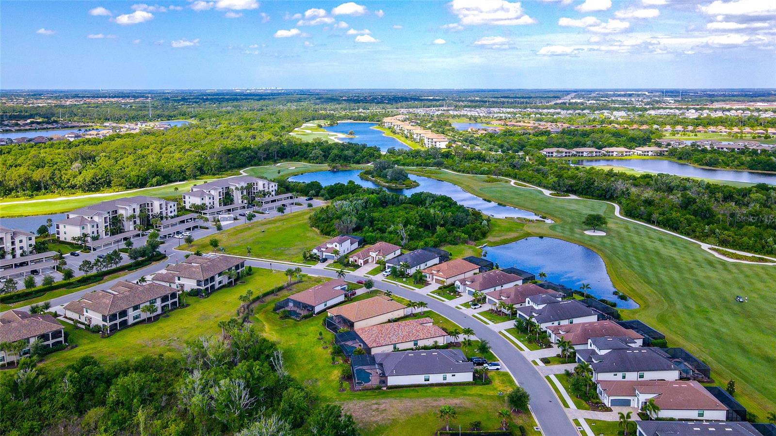 18008 GAWTHROP DR #101, LAKEWOOD RANCH, FL, 34211