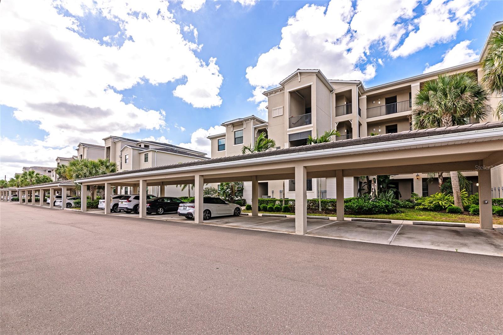 18008 GAWTHROP DR #101, LAKEWOOD RANCH, FL, 34211