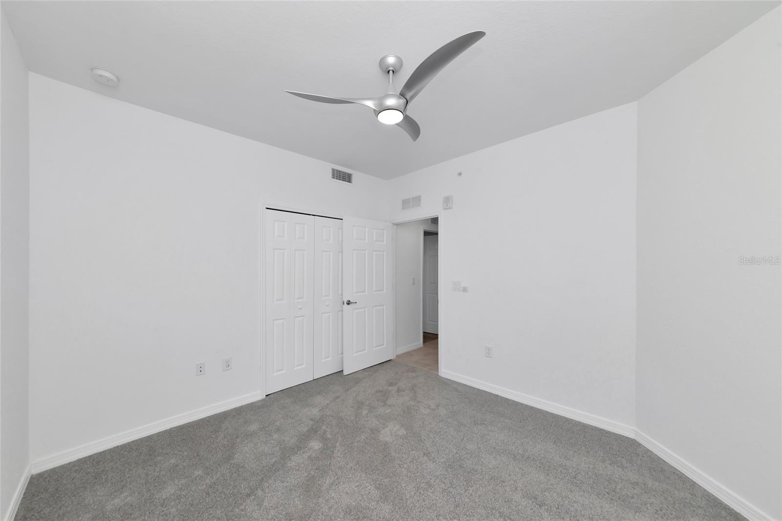 18008 GAWTHROP DR #101, LAKEWOOD RANCH, FL, 34211