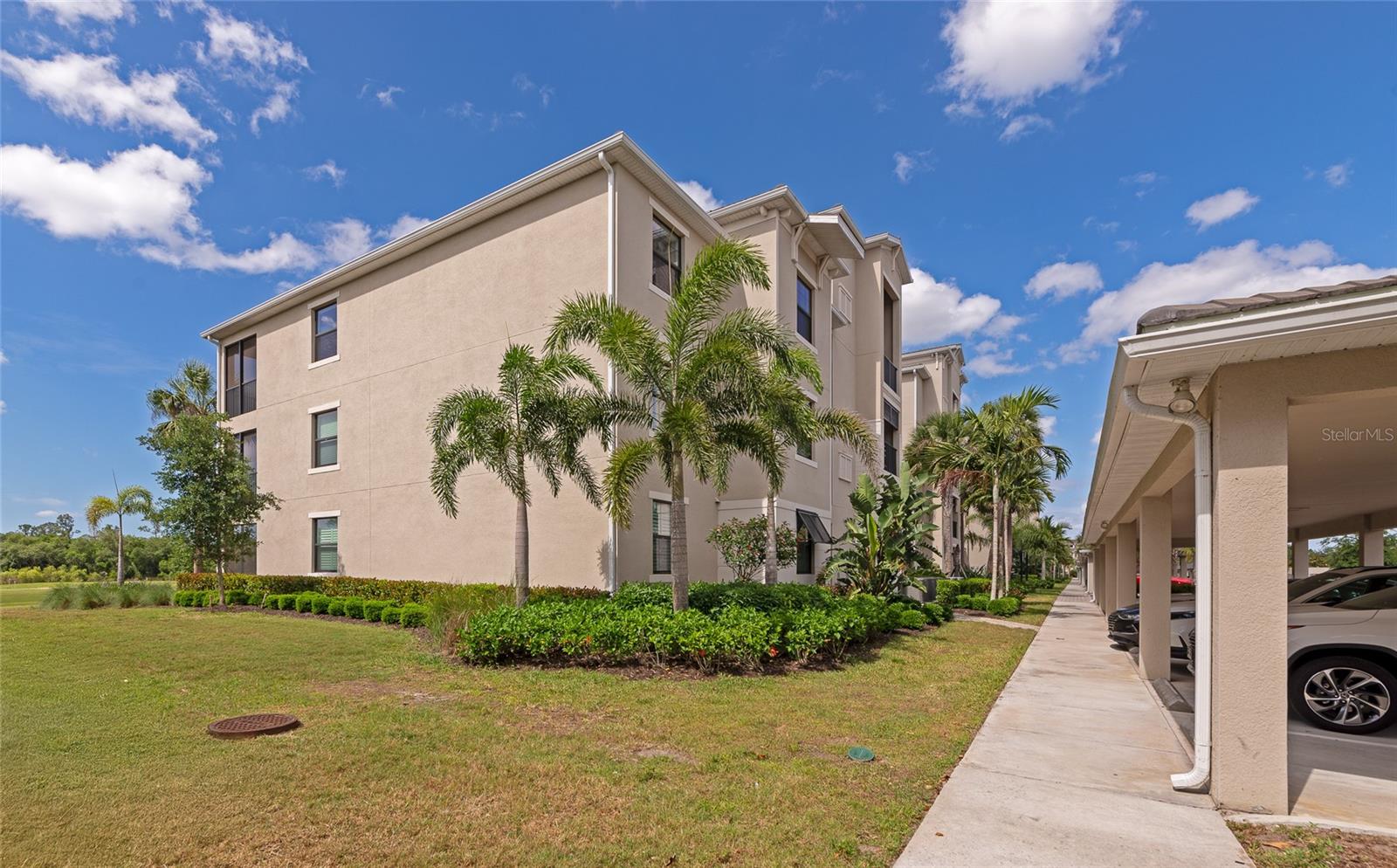 18008 GAWTHROP DR #101, LAKEWOOD RANCH, FL, 34211