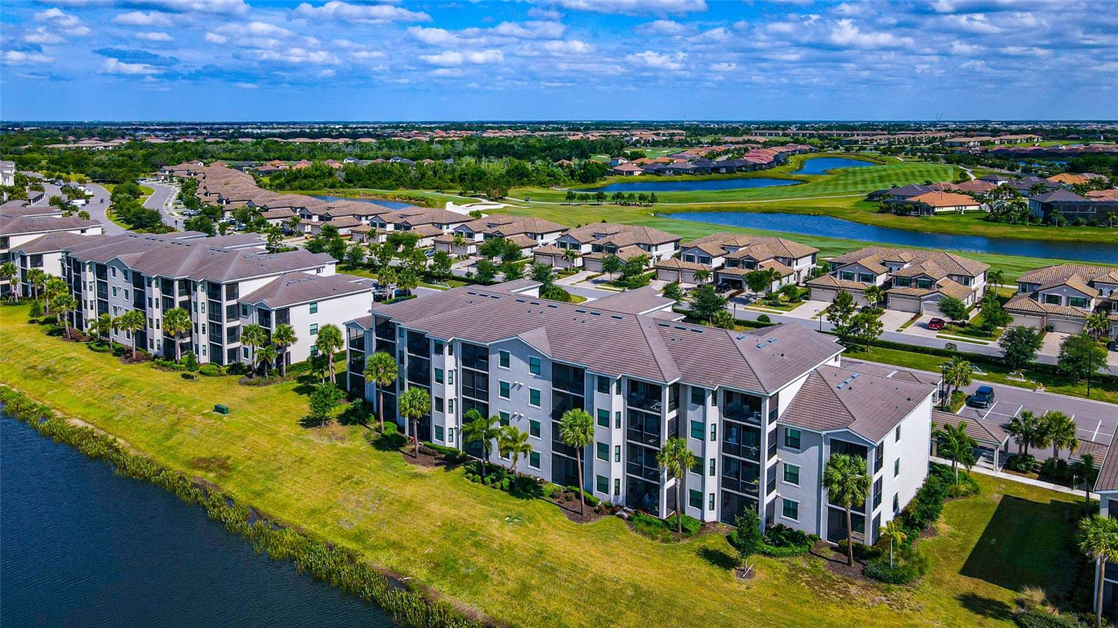 18008 GAWTHROP DR #101, LAKEWOOD RANCH, FL, 34211