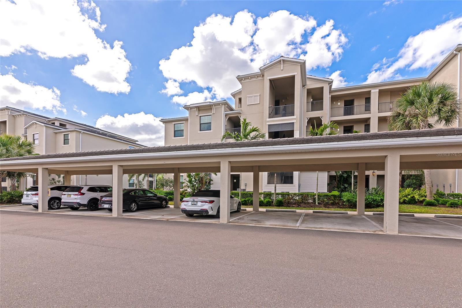 18008 GAWTHROP DR #101, LAKEWOOD RANCH, FL, 34211