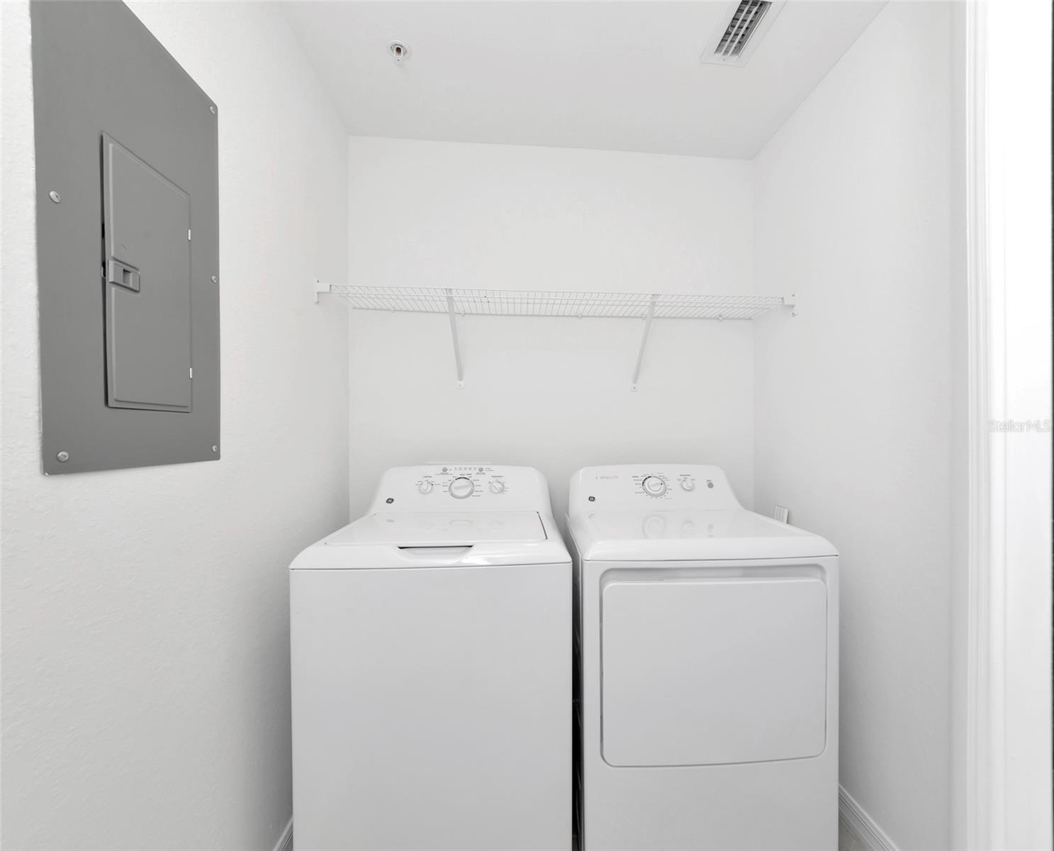 18008 GAWTHROP DR #101, LAKEWOOD RANCH, FL, 34211