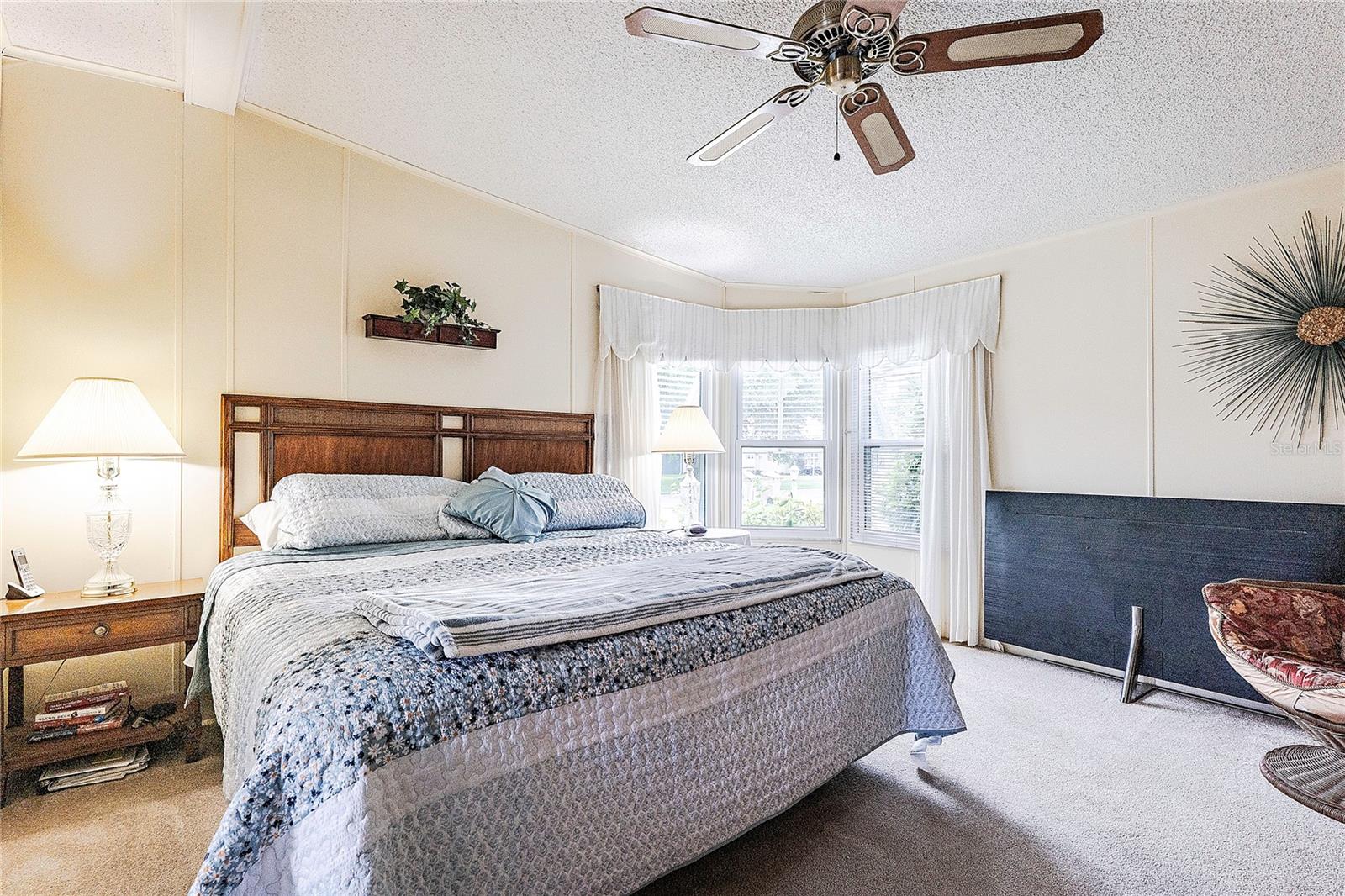 24927 PINE HL, LEESBURG, FL, 34748