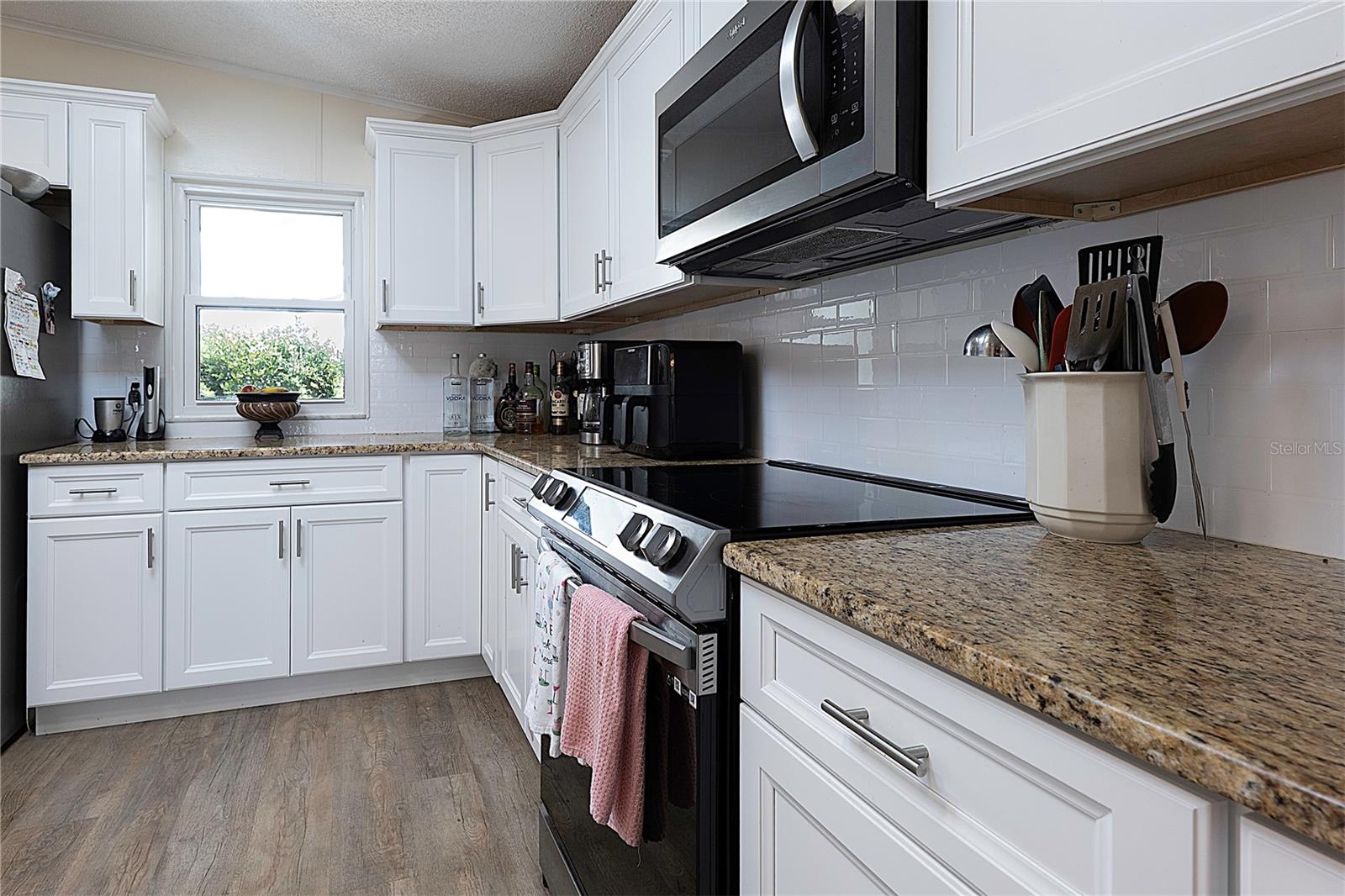 24927 PINE HL, LEESBURG, FL, 34748