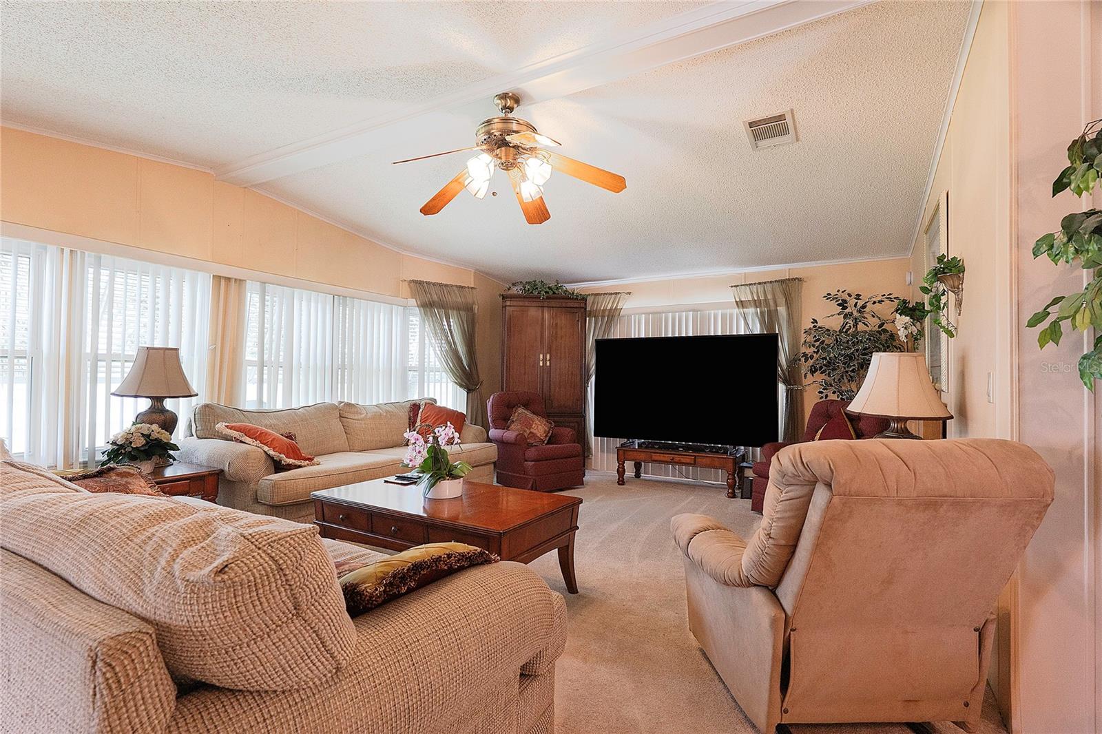 24927 PINE HL, LEESBURG, FL, 34748