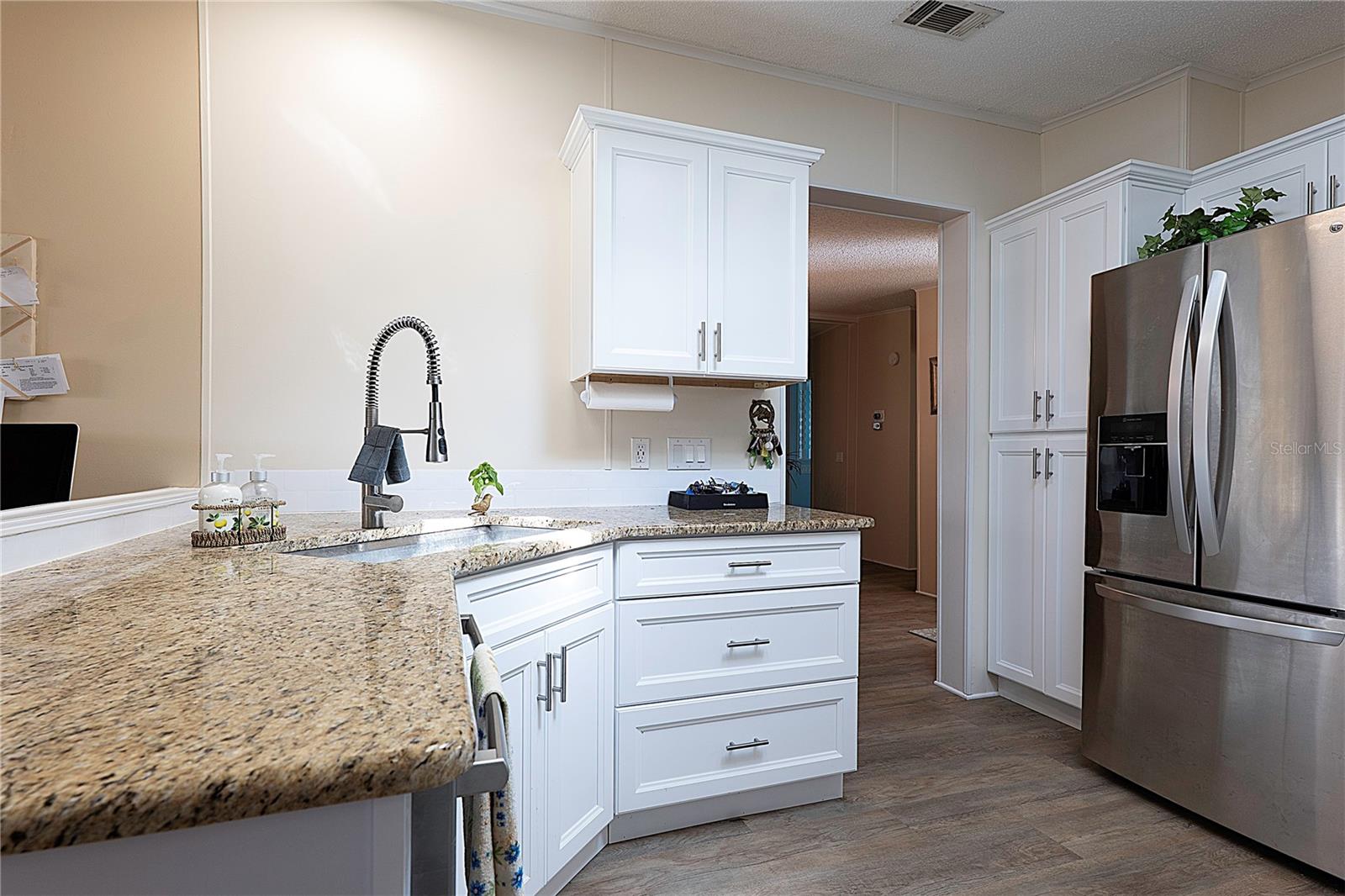 24927 PINE HL, LEESBURG, FL, 34748