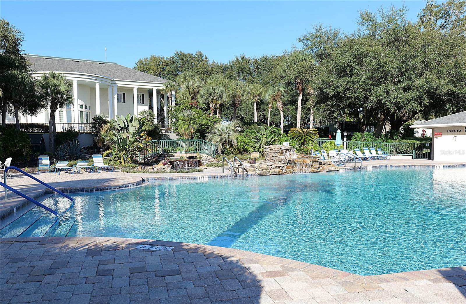 24927 PINE HL, LEESBURG, FL, 34748