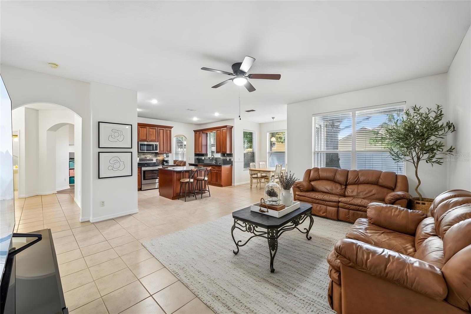 9525 SOUTHERN GARDEN CIR, ALTAMONTE SPRINGS, FL, 32714