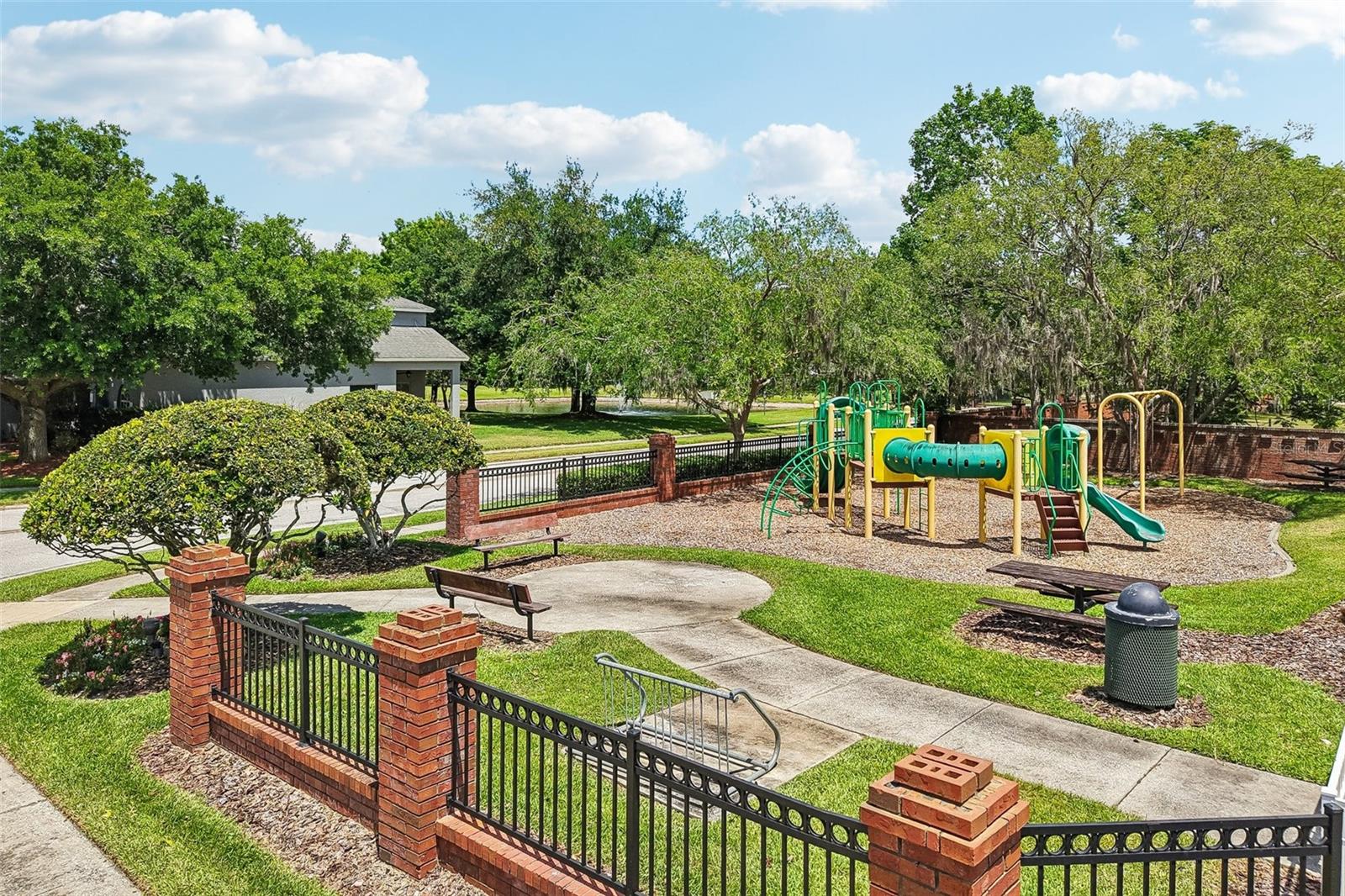 9525 SOUTHERN GARDEN CIR, ALTAMONTE SPRINGS, FL, 32714