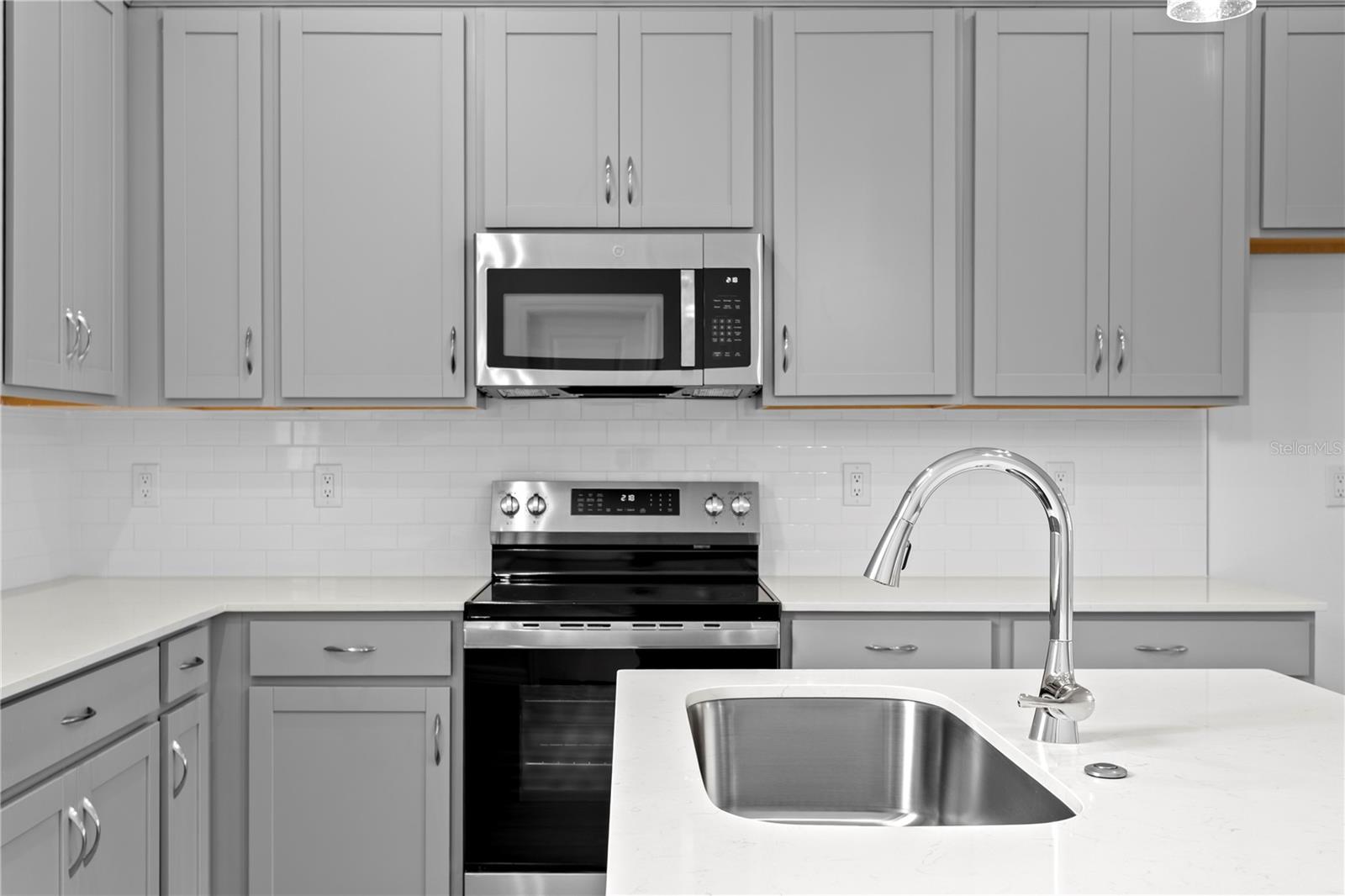 9922 TATE LN, WESTCHASE, FL, 33626