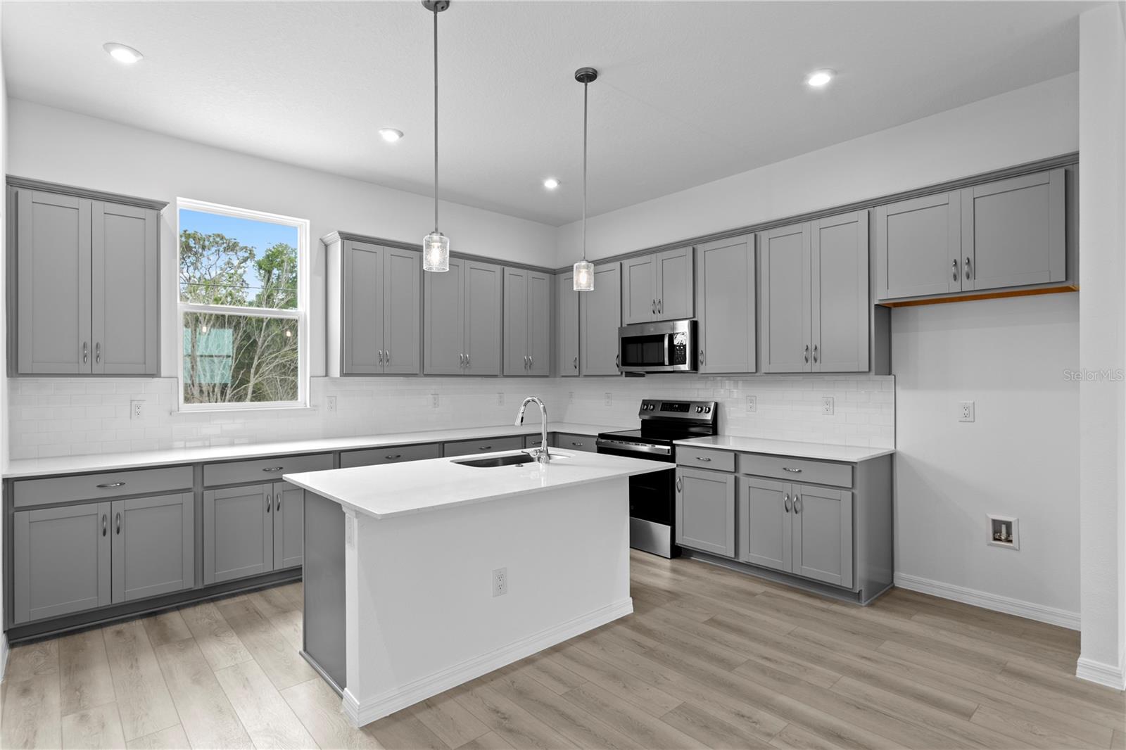 9922 TATE LN, WESTCHASE, FL, 33626