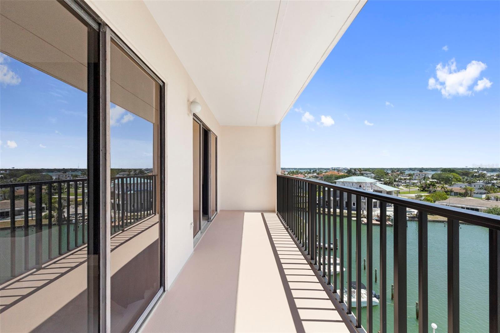 51 ISLAND WAY #608, CLEARWATER BEACH, FL, 33767