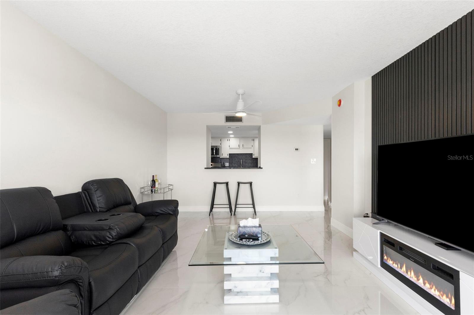 51 ISLAND WAY #608, CLEARWATER BEACH, FL, 33767